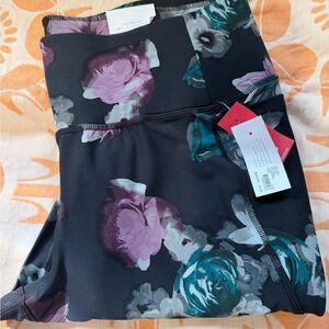 Lane Bryant Floral Black Wicking Workout Leggings NWT 18/20